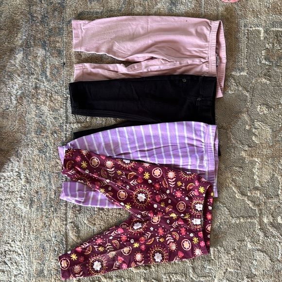 SOLD****12 months pants - carters - Picture 2 of 2